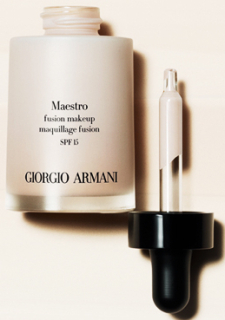 Giorgio Armani Maestro Fusion Foundation 