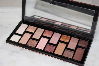 Too Faced Born This Way The Natural Nudes Skin-Centric Eyeshadow Palette