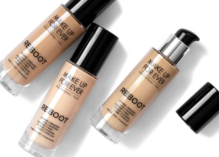 MAKE UP FOR EVER Reboot Foundation