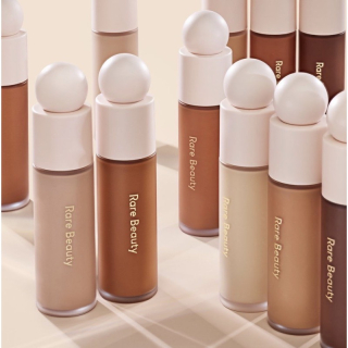 RARE BEAUTY Liquid Touch Foundation