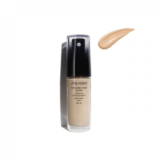 Shiseido Synchro Glow Foundation